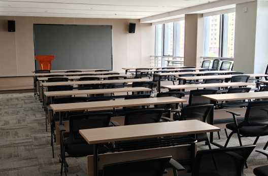 Roadshow Room