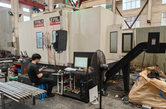 Machining Center 